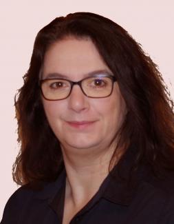 Martina E. Kellner
